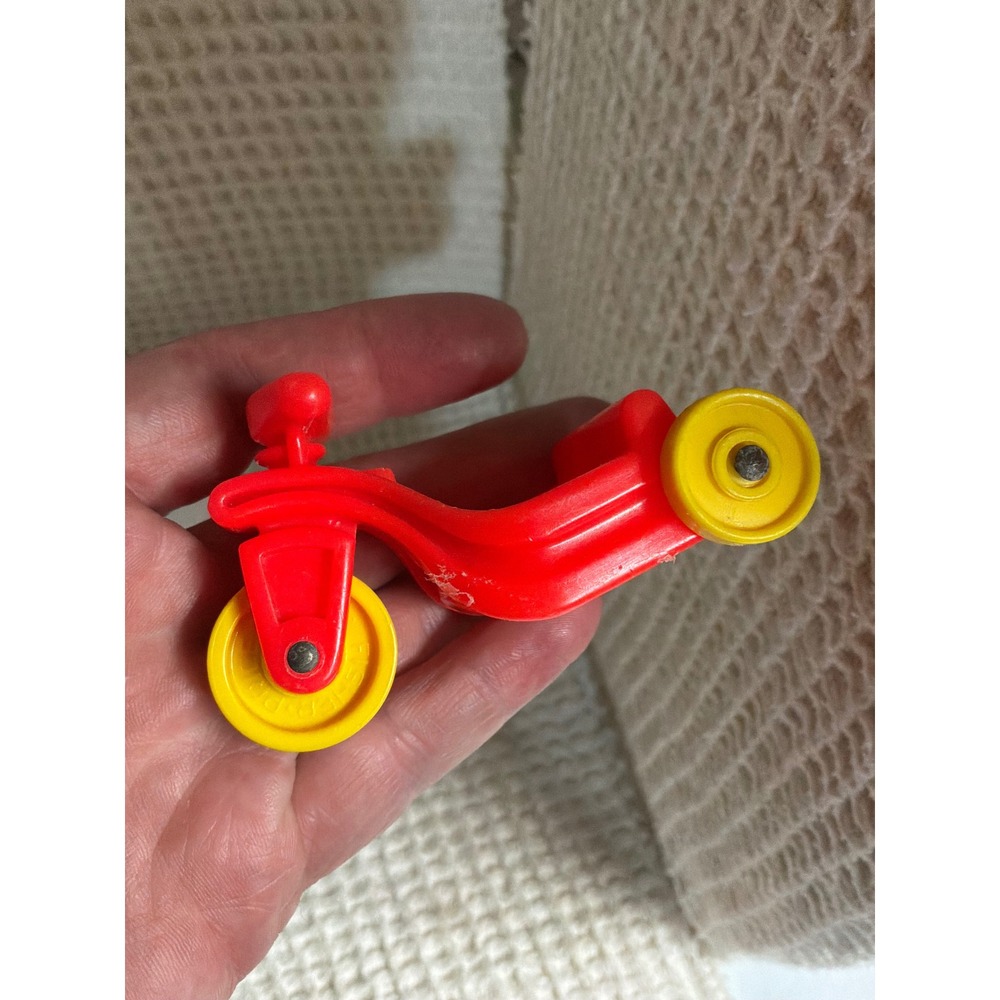 Toycore Unisex Fisher Price Little People Tricycle OS Red‎ Yellow